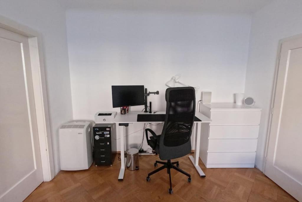 Vienna: Cozy 2-Room Apt. Exteriör bild